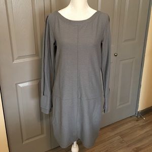 Athleta dress