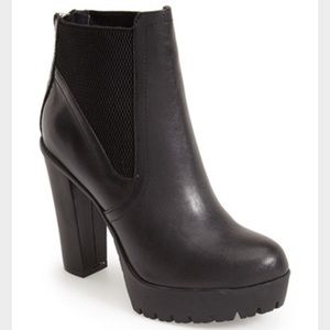 Steve Madden Amandaa Platform Leather Booties