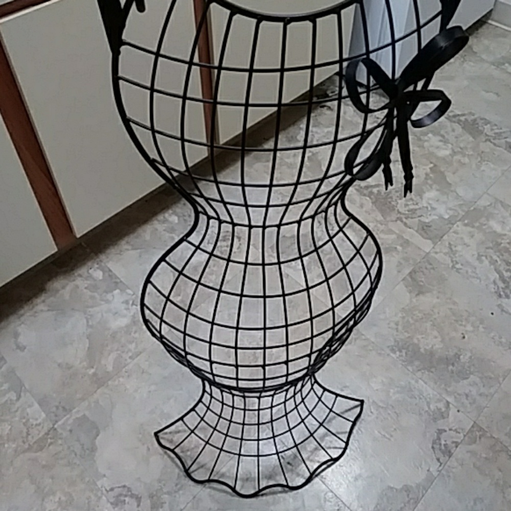 Meet your Posher, Phyllis