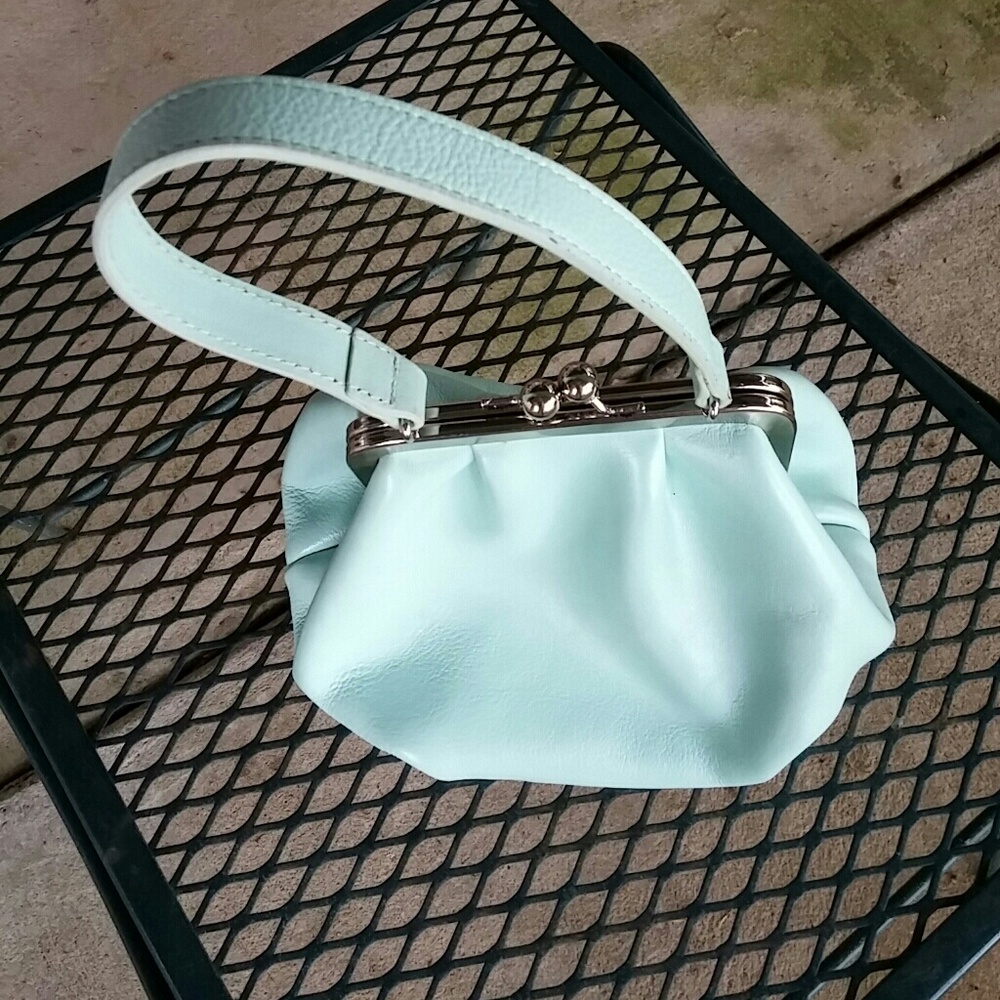 Purse - Picture 3 of 3