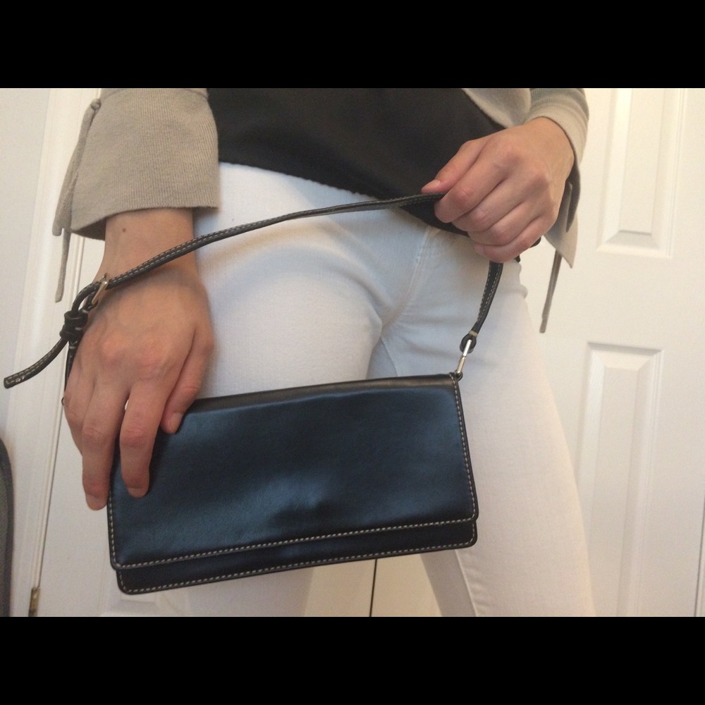 Black Handbag Liz Claireborne