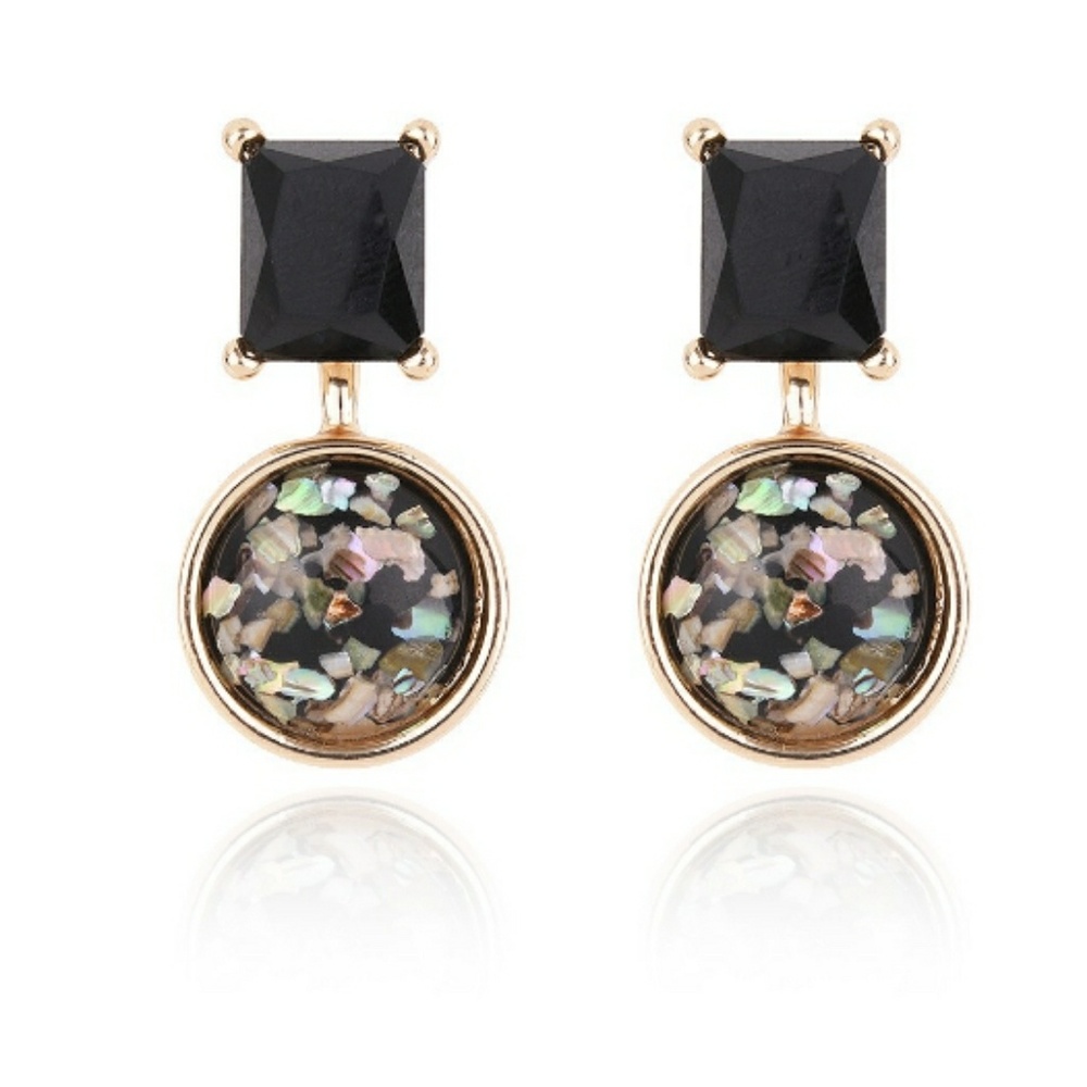 **Black stone and glitter earrings**