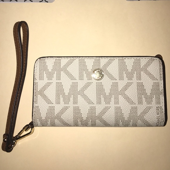 Michael Kors Wrislet Beije MK - Picture 1 of 4