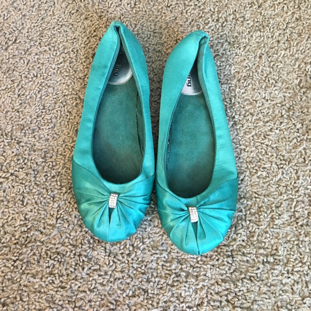 Spring flats
