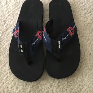 New Duquesne flip flops