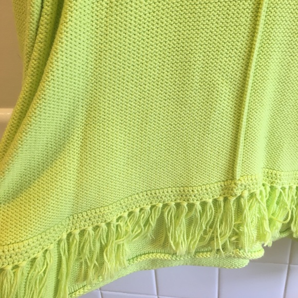 Sweater - Picture 3 of 3