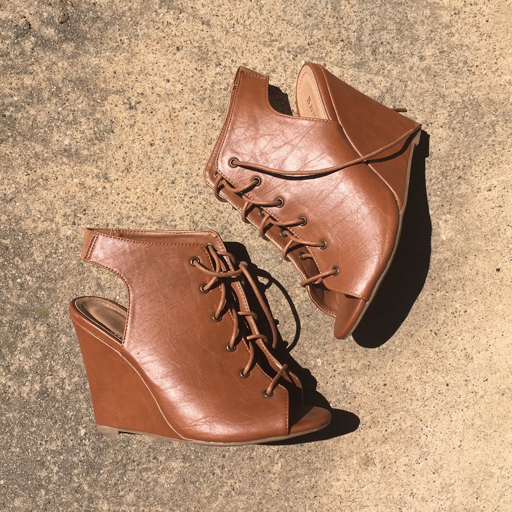 Lace up boot wedges