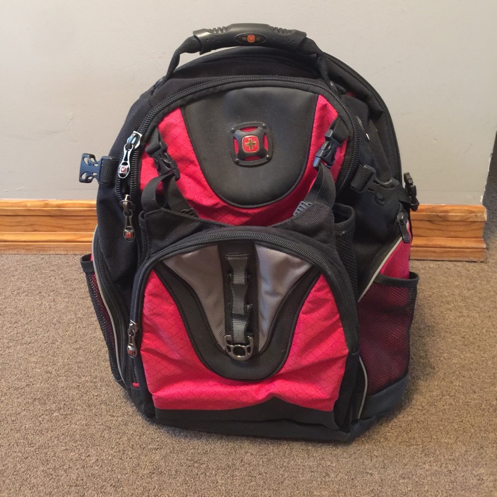 Authentic SWISSGEAR backpack.