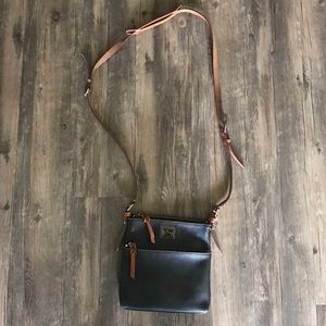 Dooney & Bourke crossbody purse.