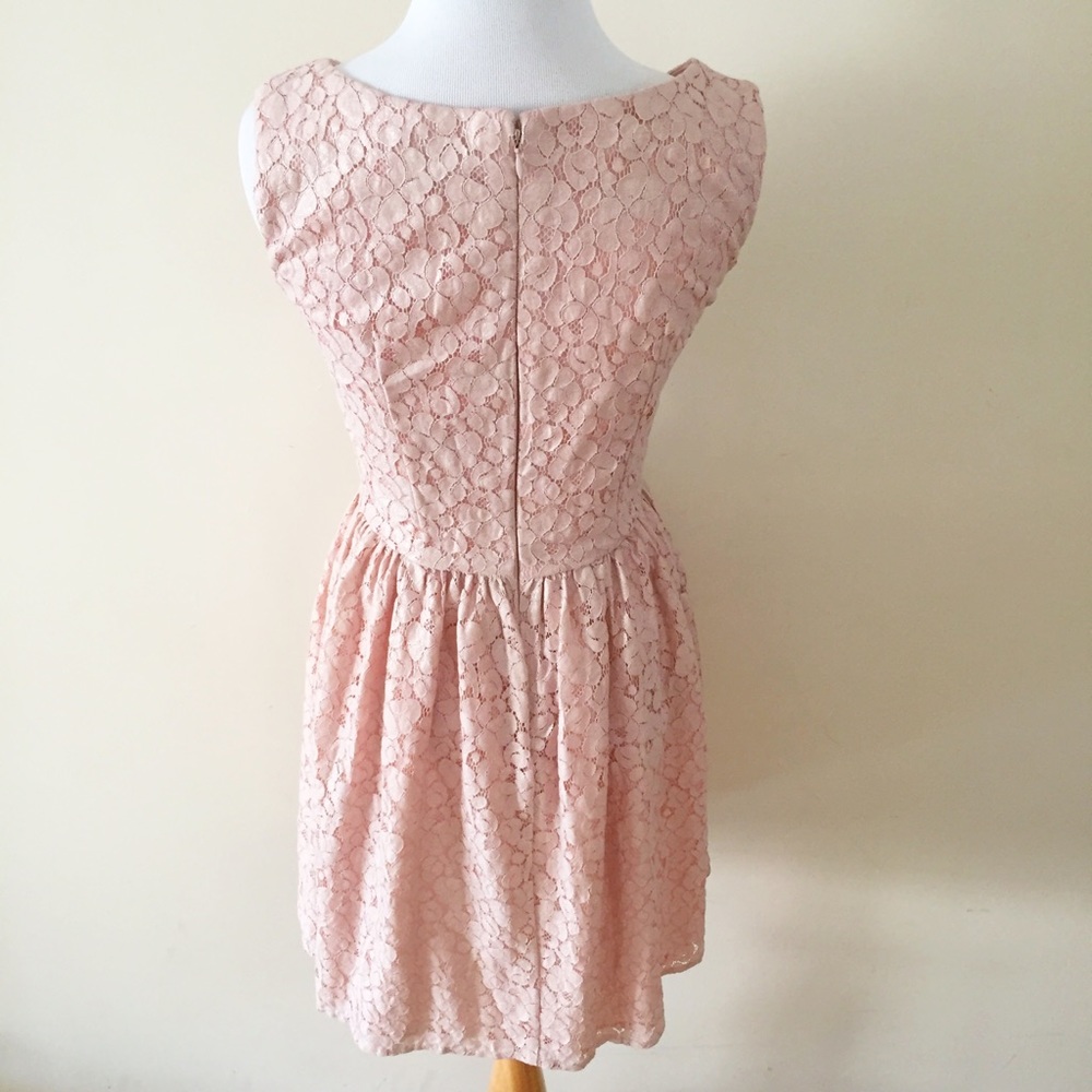 French Connection Twinkle Lace Dress NWT - Picture 3 of 8