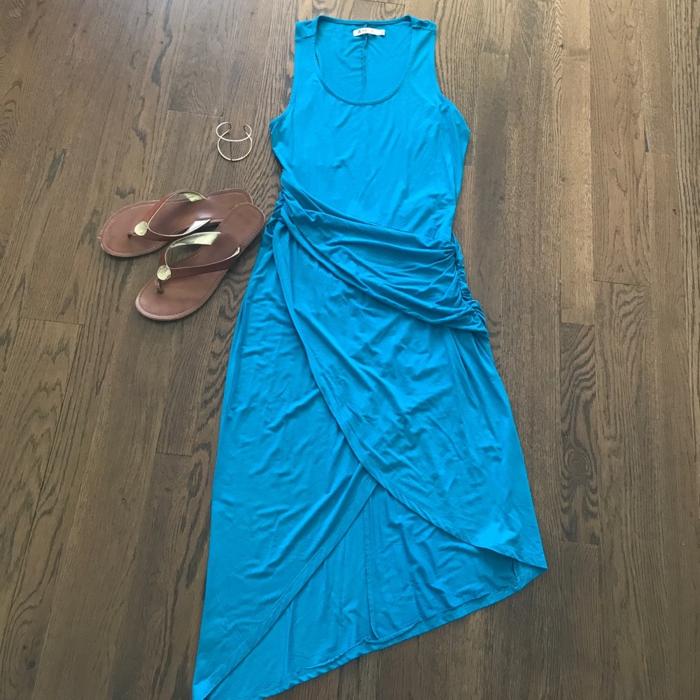 Beautiful day out dress with tulip cut front!