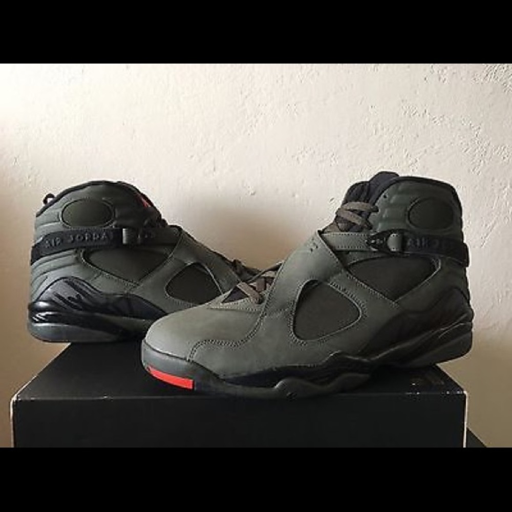 Undefeated 8s