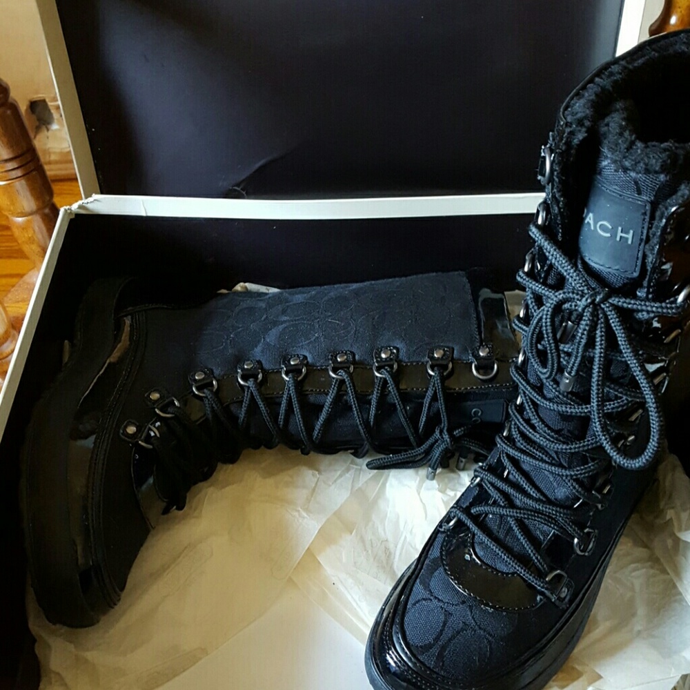 Coach boots