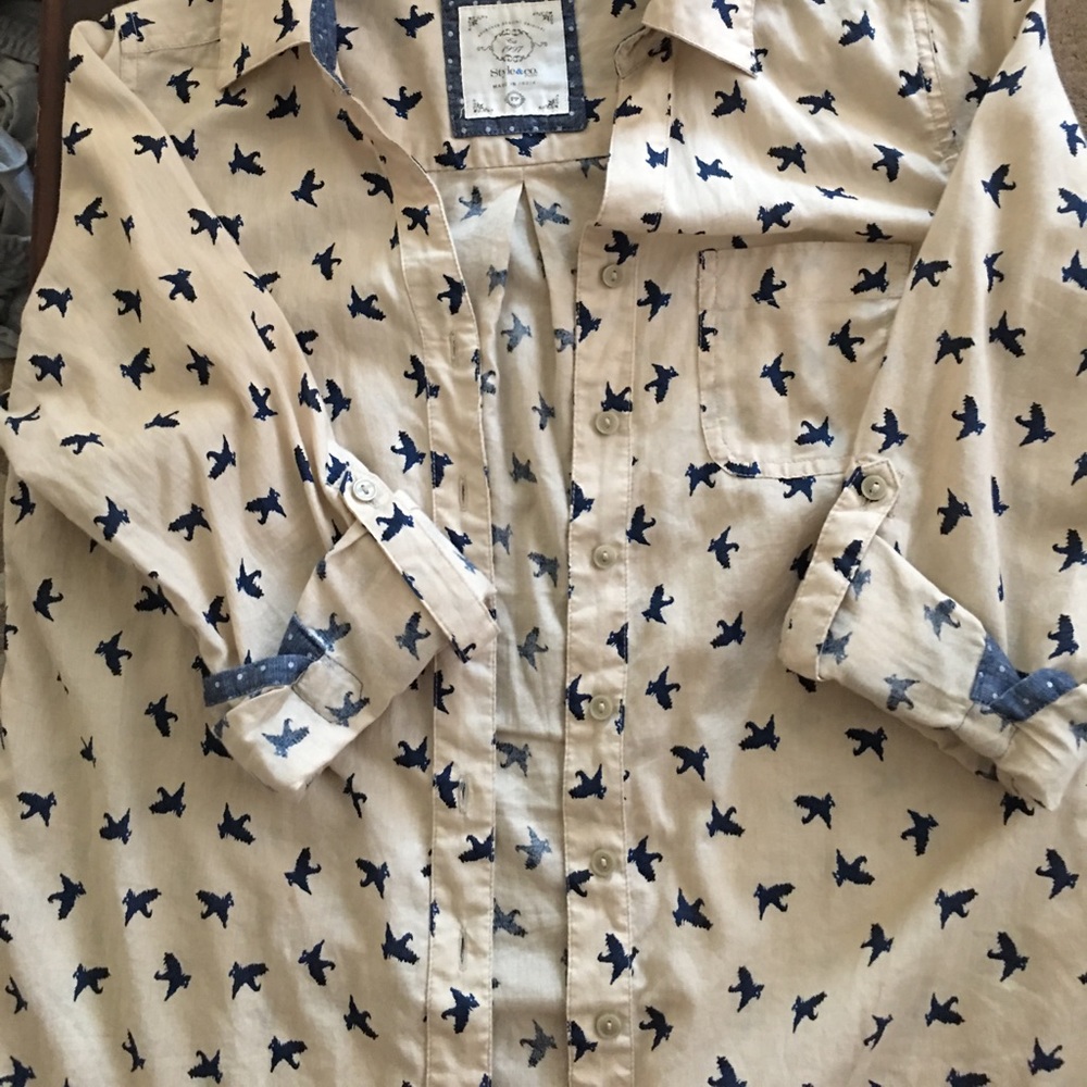Button down shirt - Picture 4 of 4