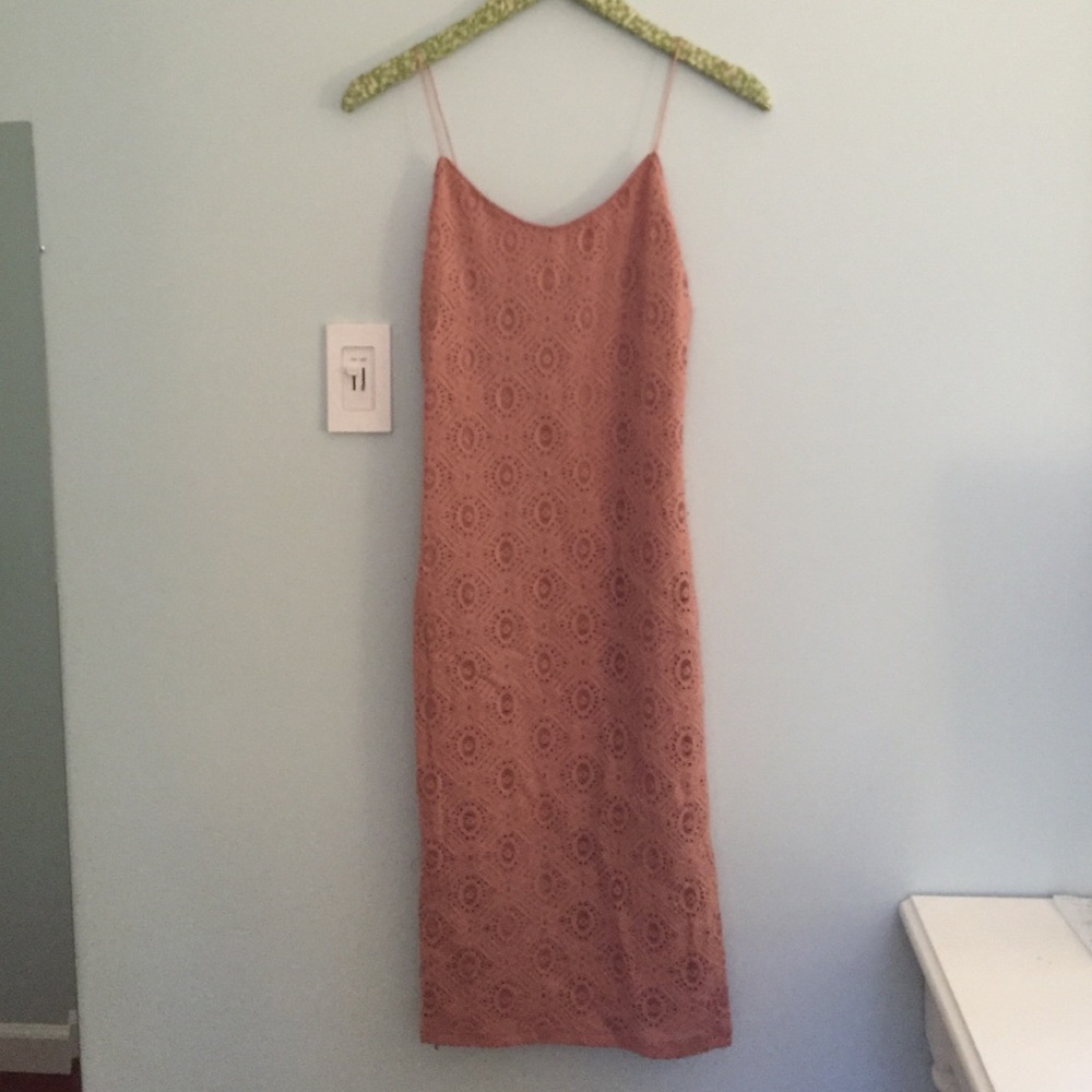 Trendy lace Dusty rose bodycon midi dress