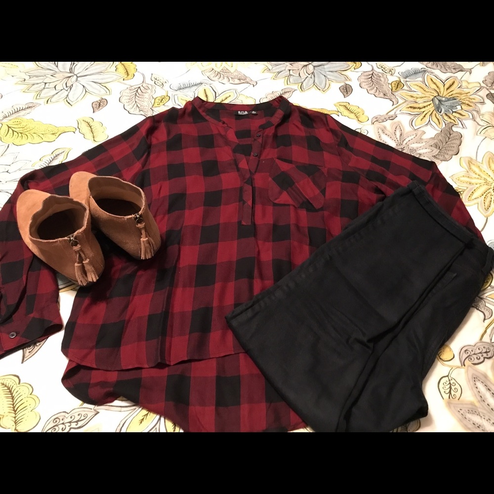 A.N.A. Button Down Top