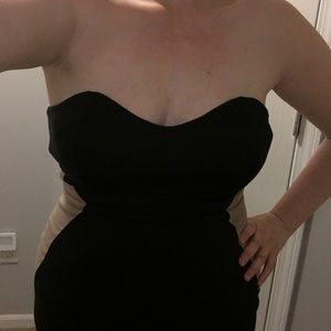 MODCLOTH hourglass strapless dress