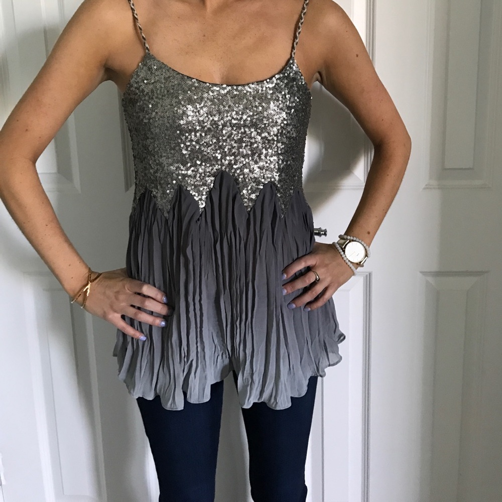 BKE Gimmicks Glitter Ombré top