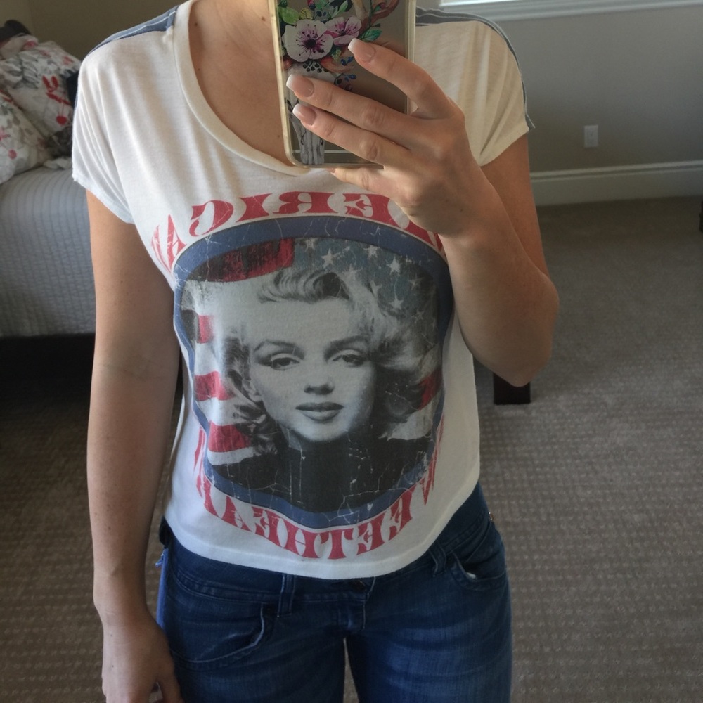 Marilyn Monroe crop top