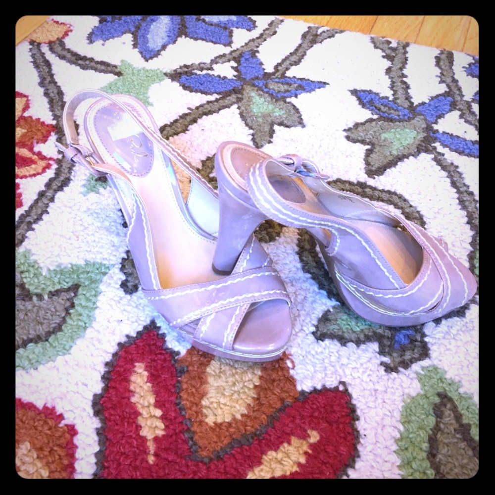 Blush strappy sandals - Picture 2 of 6