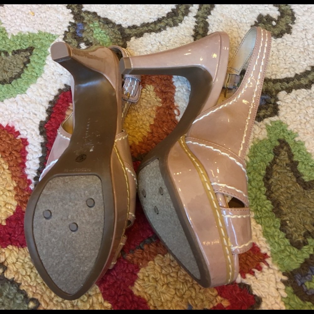 Blush strappy sandals - Picture 4 of 6