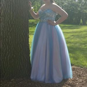 Prom dress