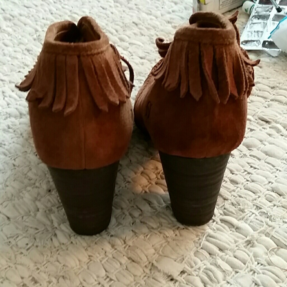 BORN heels - Picture 4 of 4