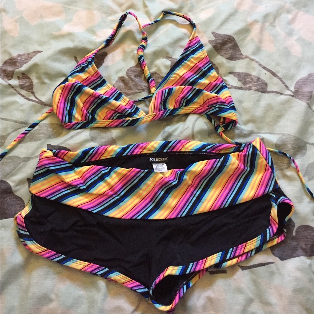 Like new bikini top with matching shorts