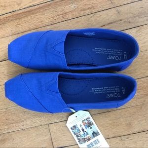 Toms Classic Earthwise Slip ons (cobalt)