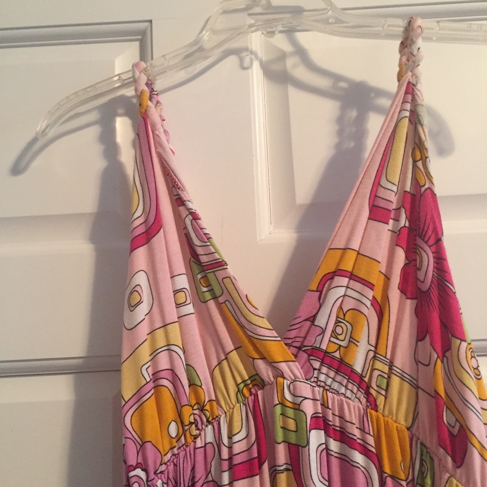 Beautiful pastel colored mini dress - Picture 2 of 4