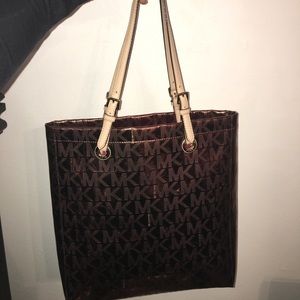 Authentic Michael Kors Bag!