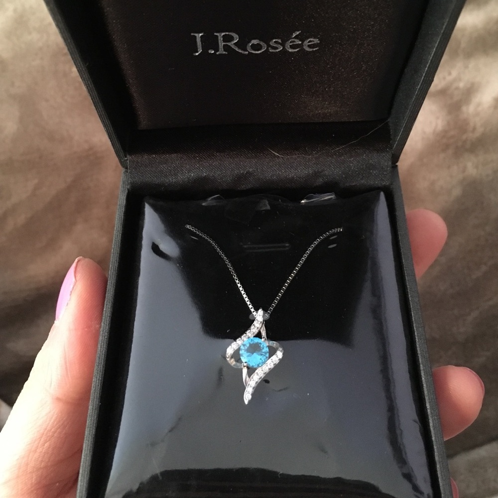 Necklace J Rose with blue crystal