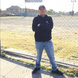 Meet your Posher, Andrew