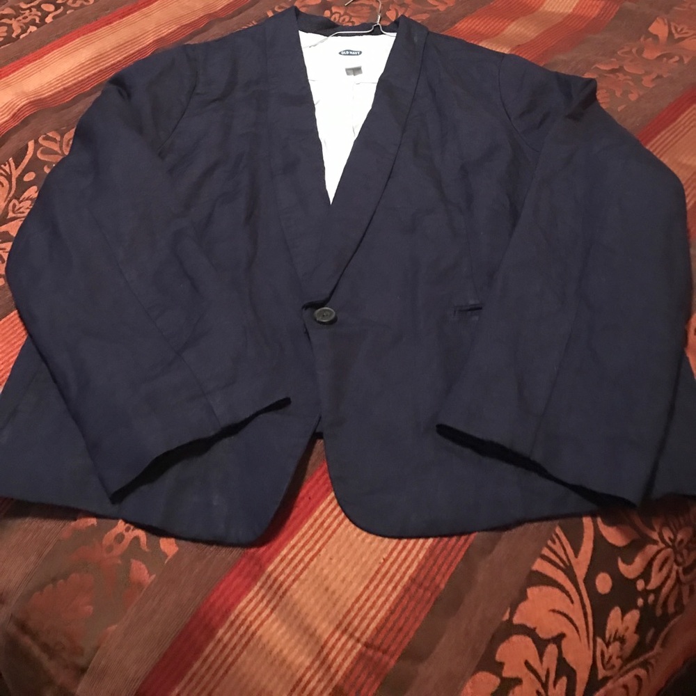 Blazer - Picture 3 of 5