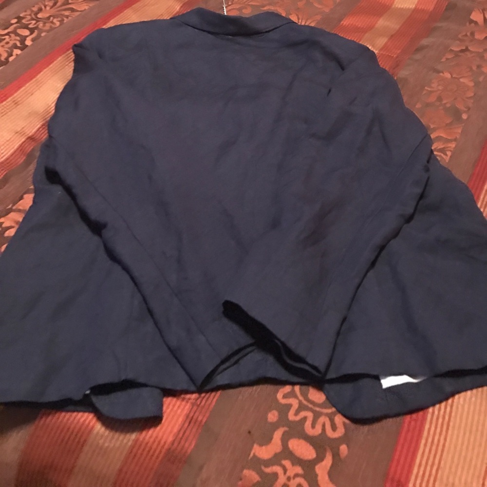 Blazer - Picture 5 of 5