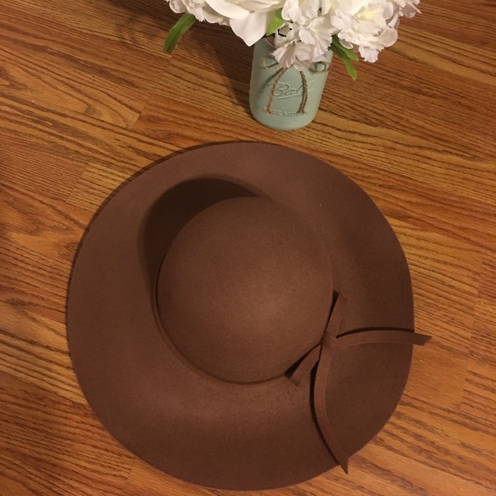 Floppy Hat