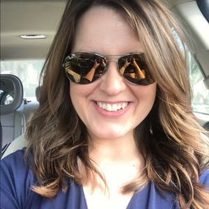 Meet your Posher, Michelle