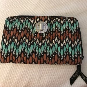 Vera Bradley Turn Lock Wallet in Sierra Stream