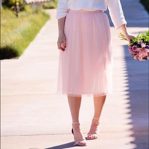 PINK TULLE SKIRT