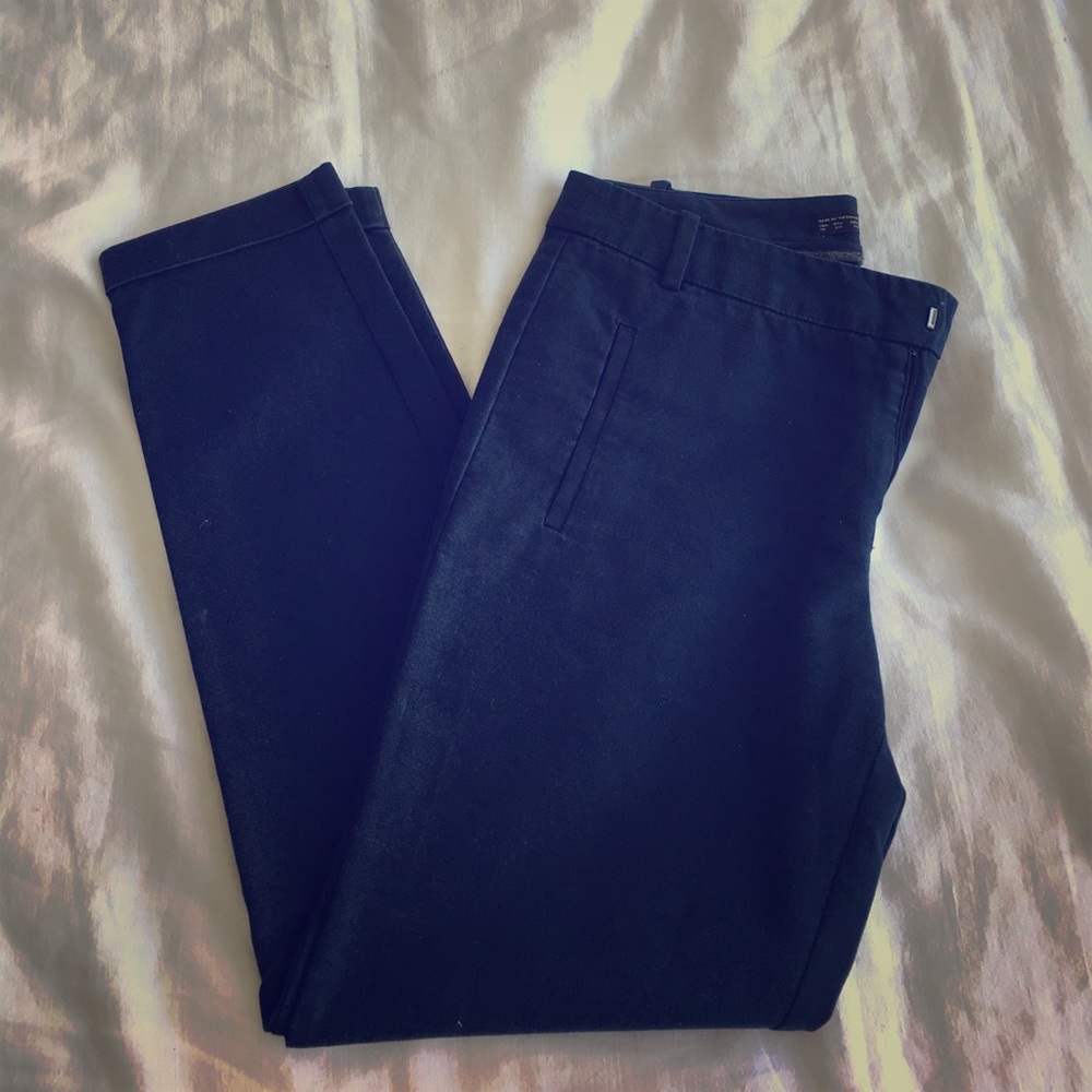 Zara navy blue capris