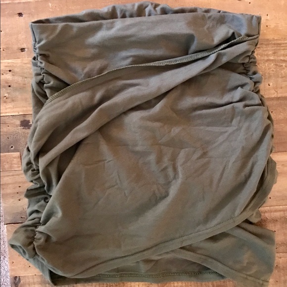 DONATING MAKE ANY OFFER Olive Green Mini Skirt - Picture 7 of 7