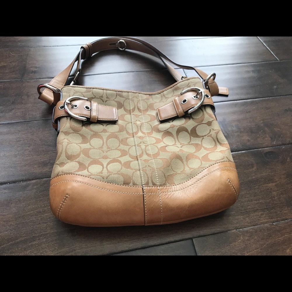Coach shoulder bag
