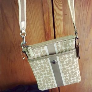 Coach small cross body bag