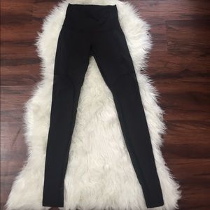Lululemon cut out pants