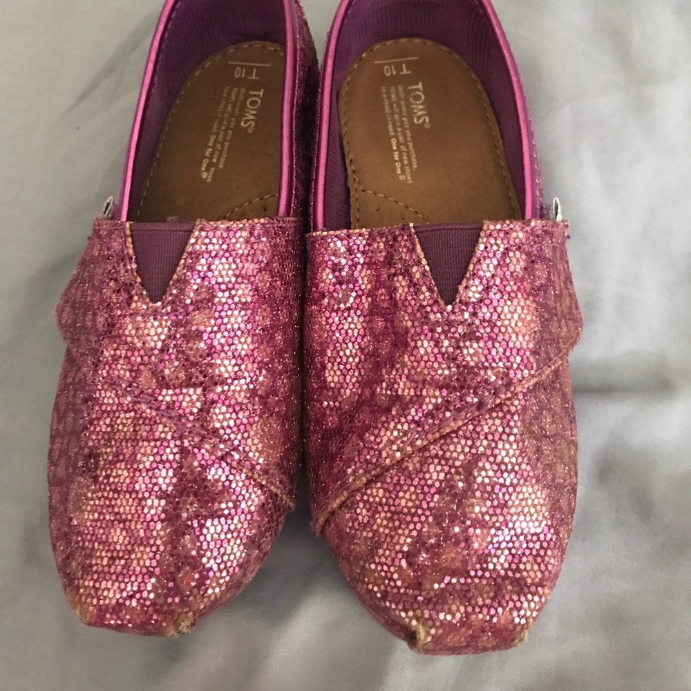 Pink glitter toms