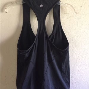 Lululemon tank