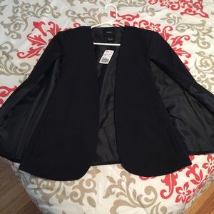 🖤 Black Cape Blazer Forever 21 🖤
