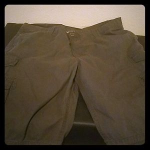 Men cargo shorts