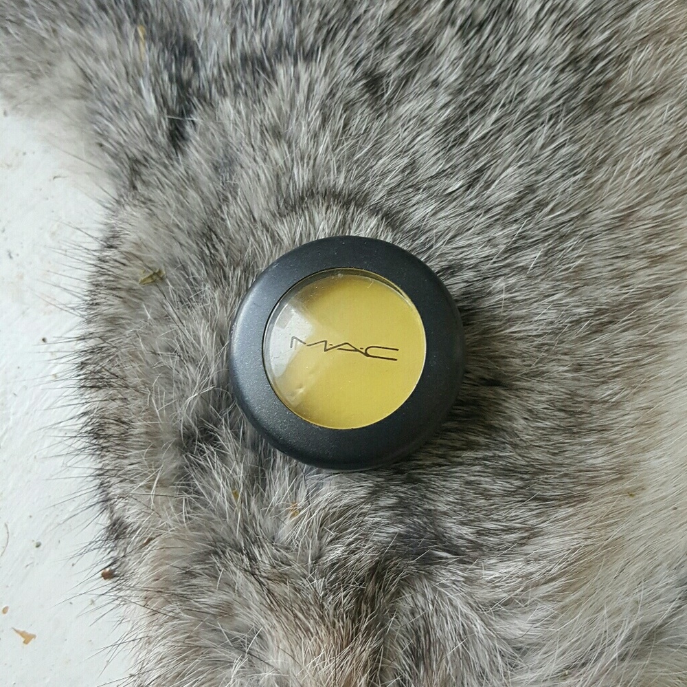 MAC Sunny Spot Single Shadow