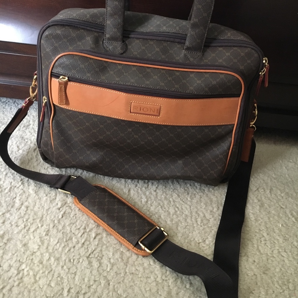 Rioni brief case